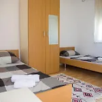 Unit 3* Mostar